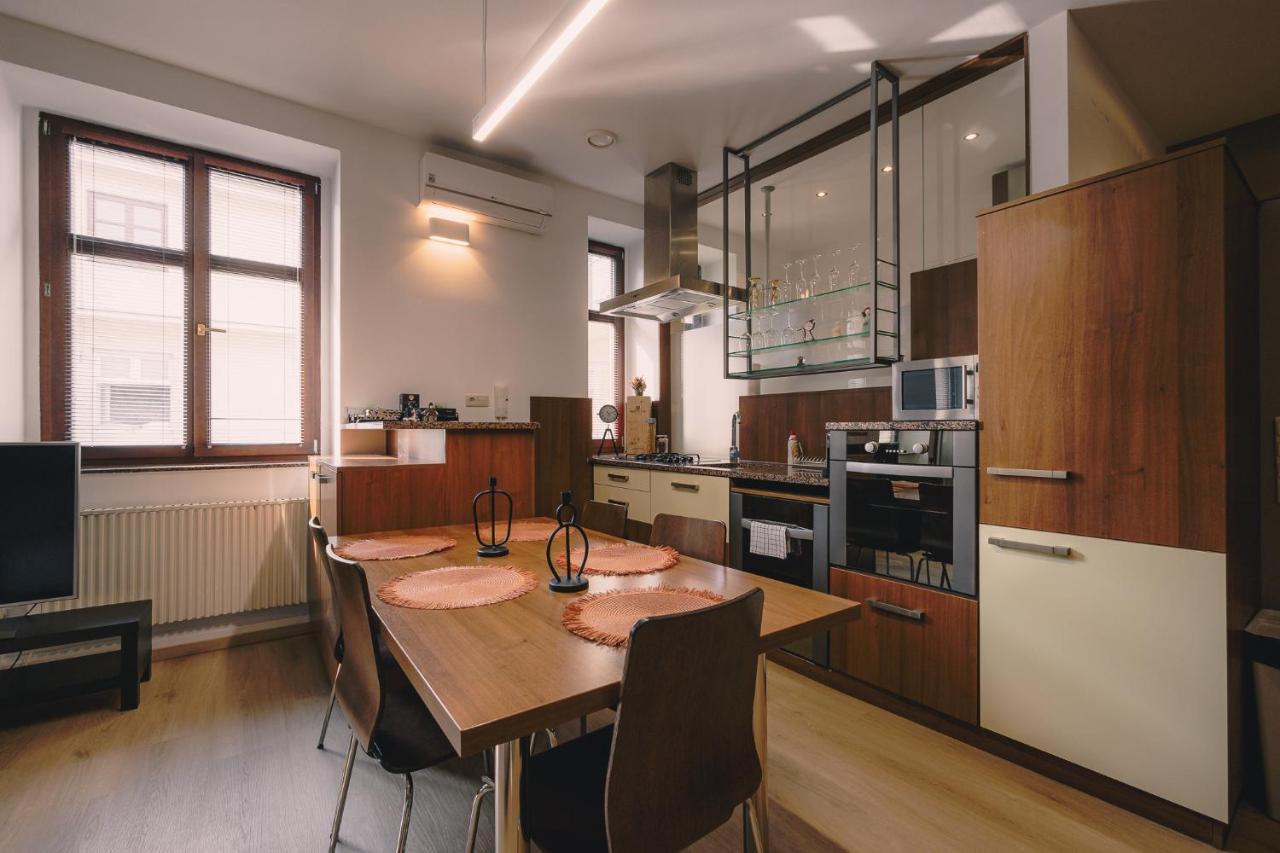 Apartament Skau Laurinska Bratysława Zewnętrze zdjęcie
