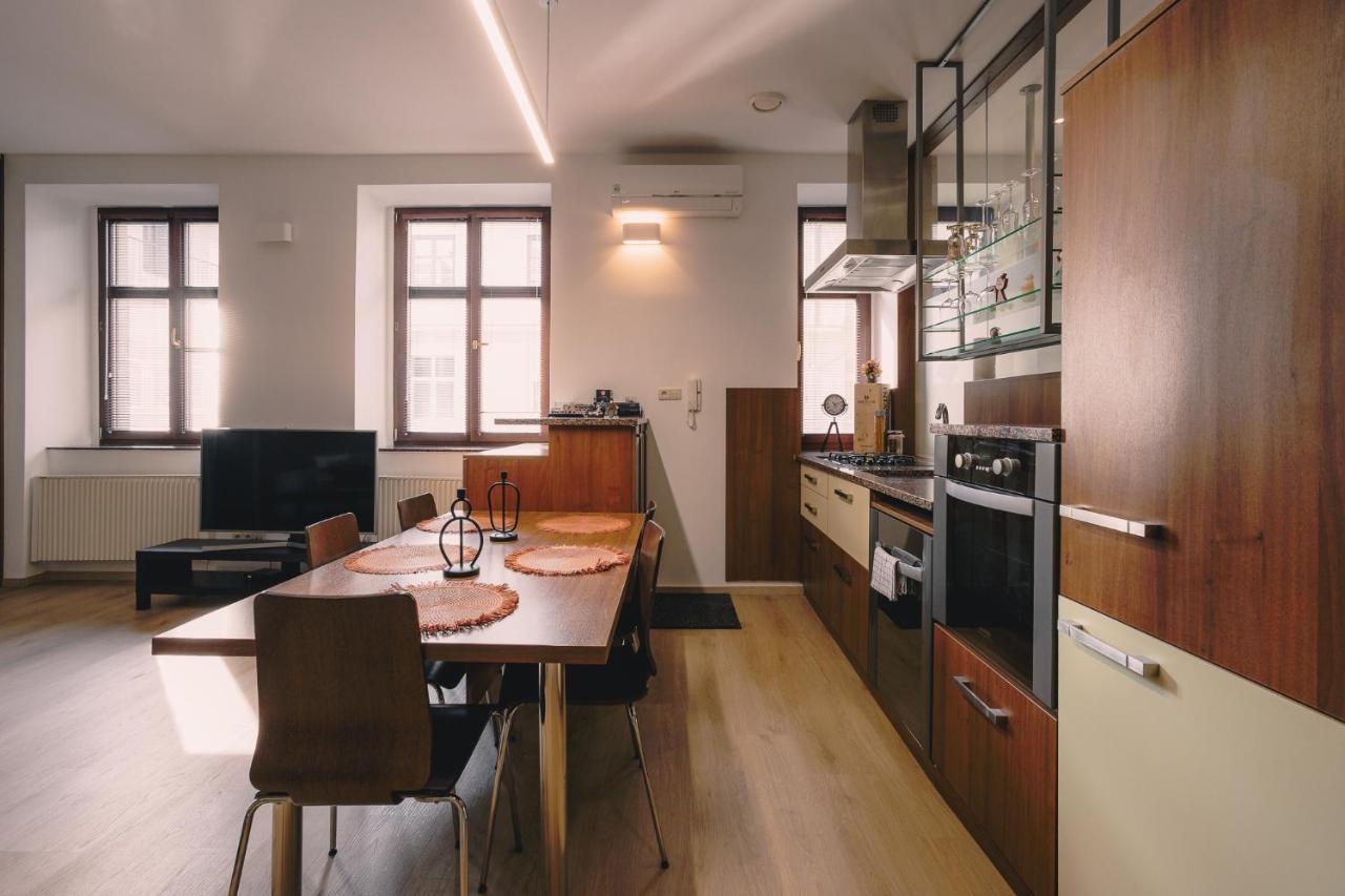 Apartament Skau Laurinska Bratysława Zewnętrze zdjęcie